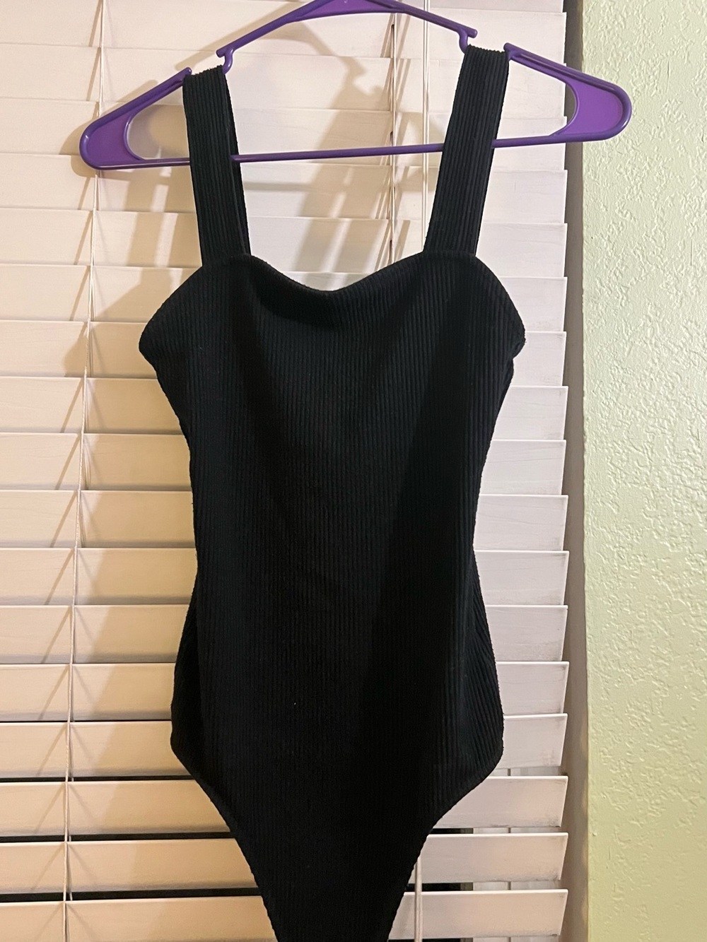 American Eagle Black Ribbed Bodysuit Women’s Size Small